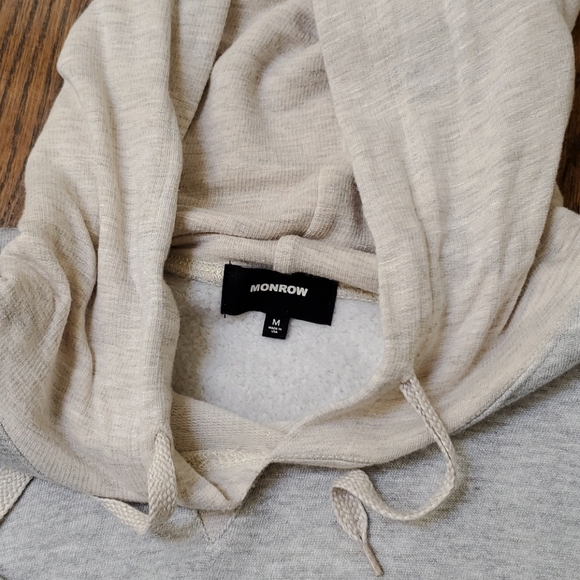 NWOT MONROW Women's Color Block Hoodie - Picture 3 of 5
